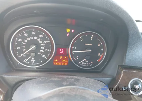 2009 BMW 335D из США, поврежденный, VIN WBAPN73539A265953